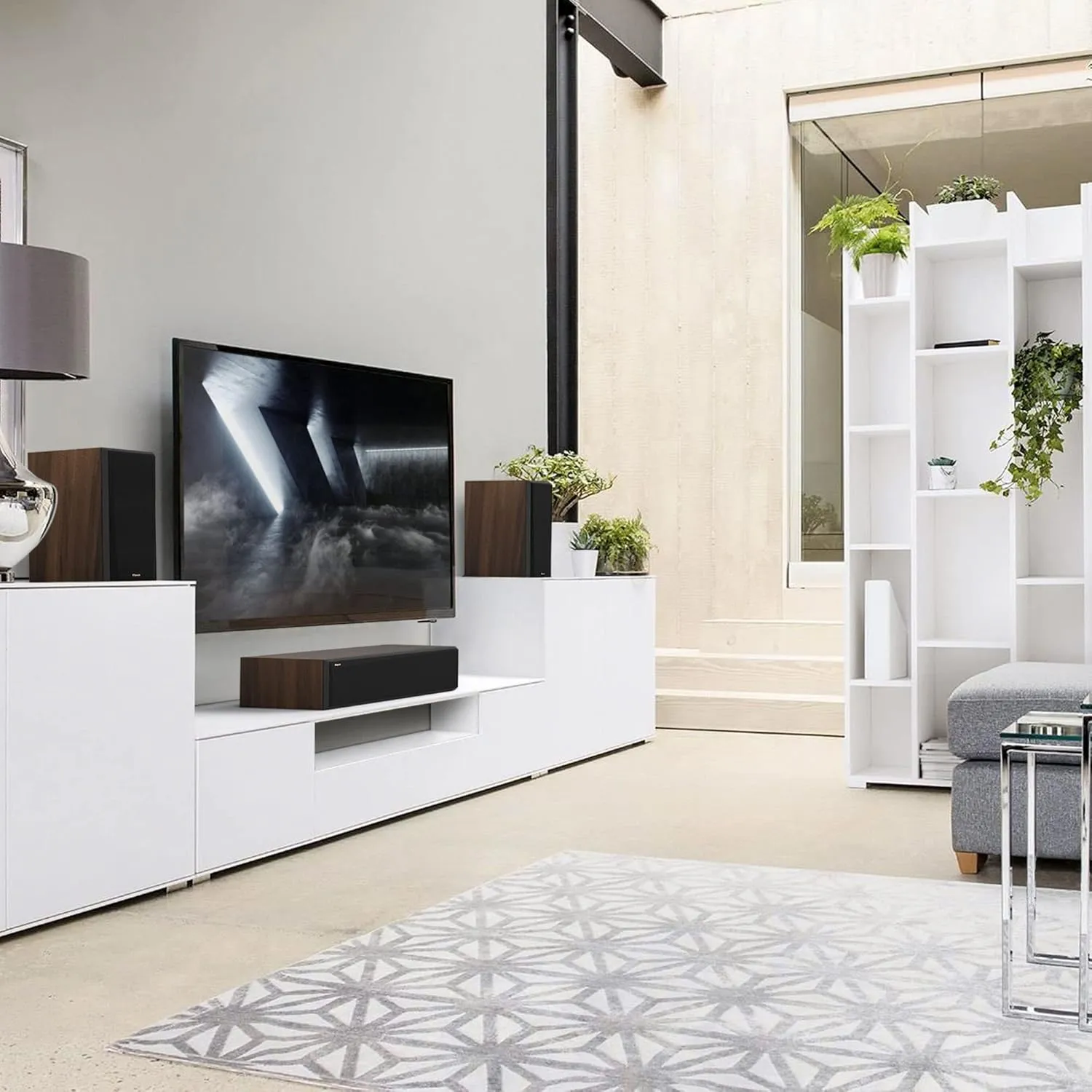 klipsch Reference Premiere RP-600M II Walnut Bookshelf Speakers