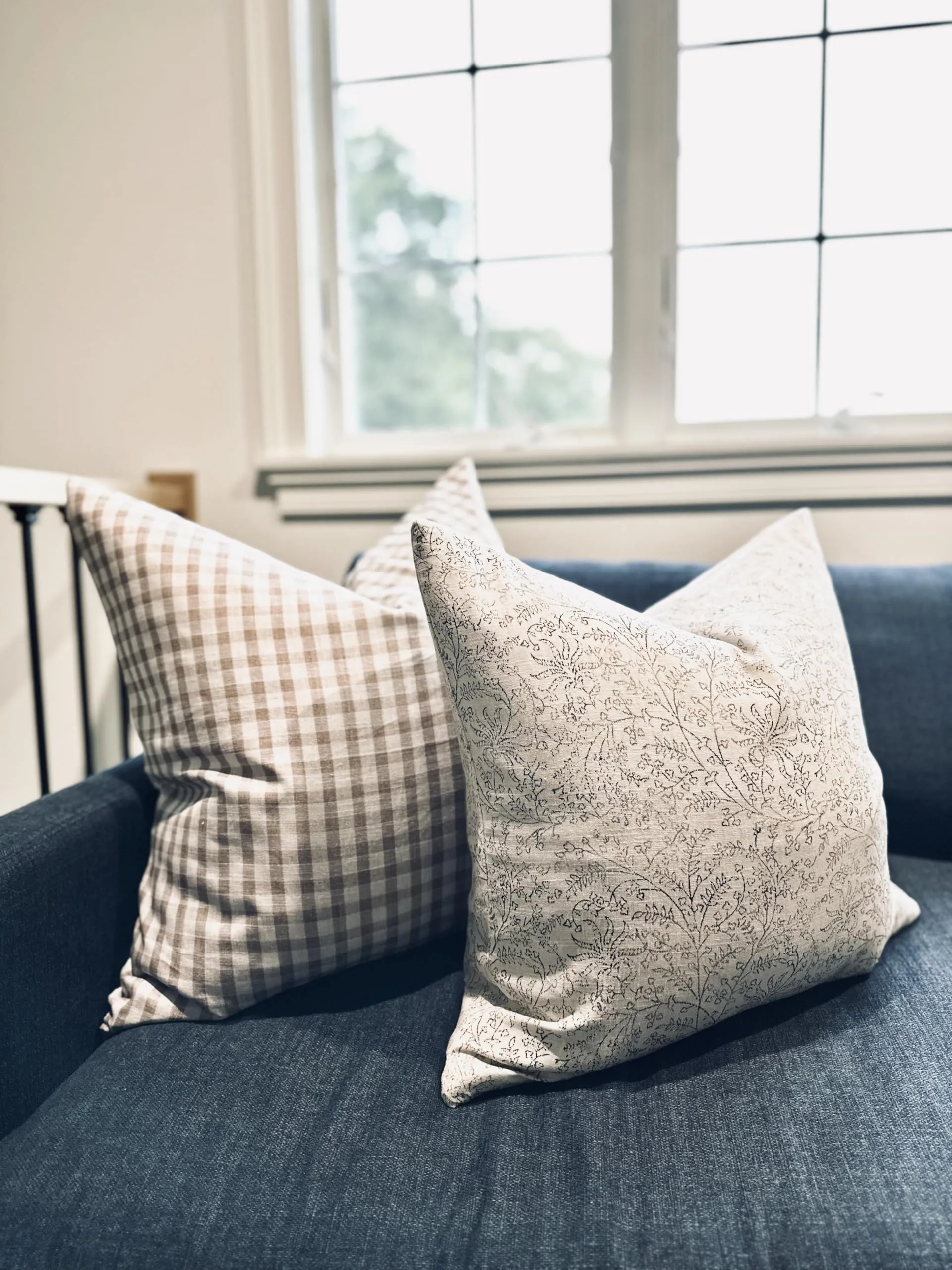 Pillow Cover 100% Linen 20 x 20 inches Double Sided Block Print with Zipper for Easy Removal Home Decor Shabby Chic Farmhouse Neutral Decorative Sofa Couch Accent (Plaid White Grey)