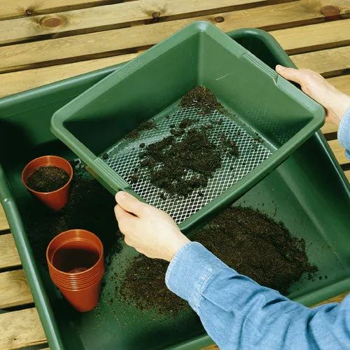 Potting Station with all plastic accessories