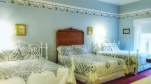 Wraith Chasers-Room 1 - Triple Queen Beds